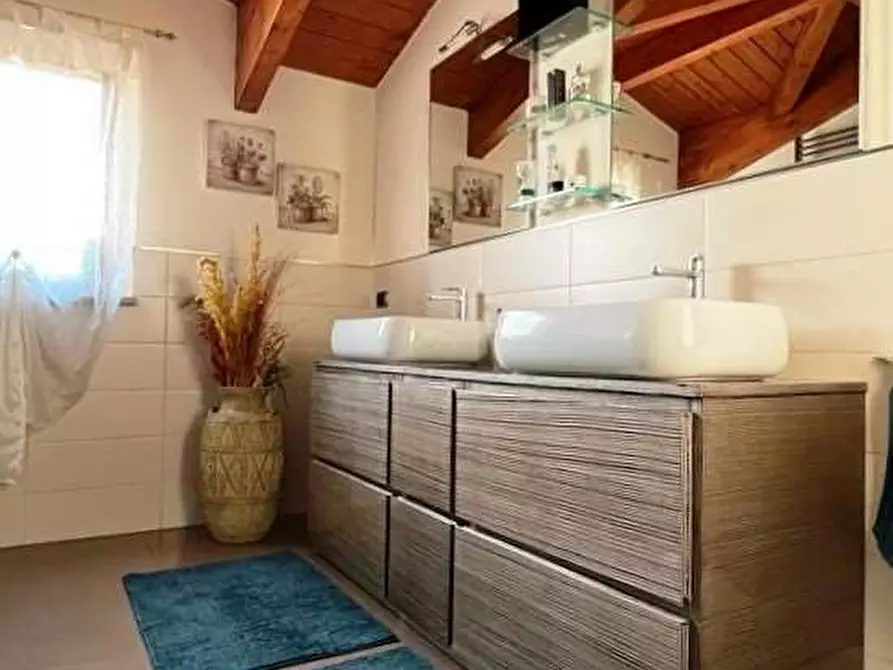 Immagine 18 di Appartamento in vendita  in Via Mazzini a Certosa Di Pavia