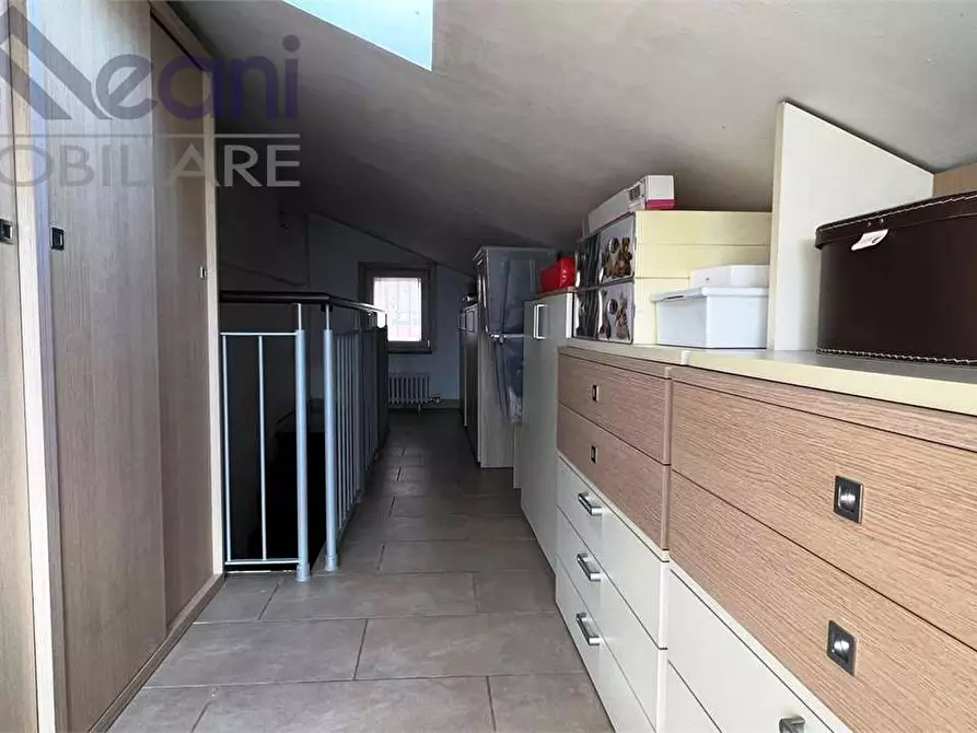 Immagine 31 di Villa in vendita  in Via Ciro Menotti 5 a Opera