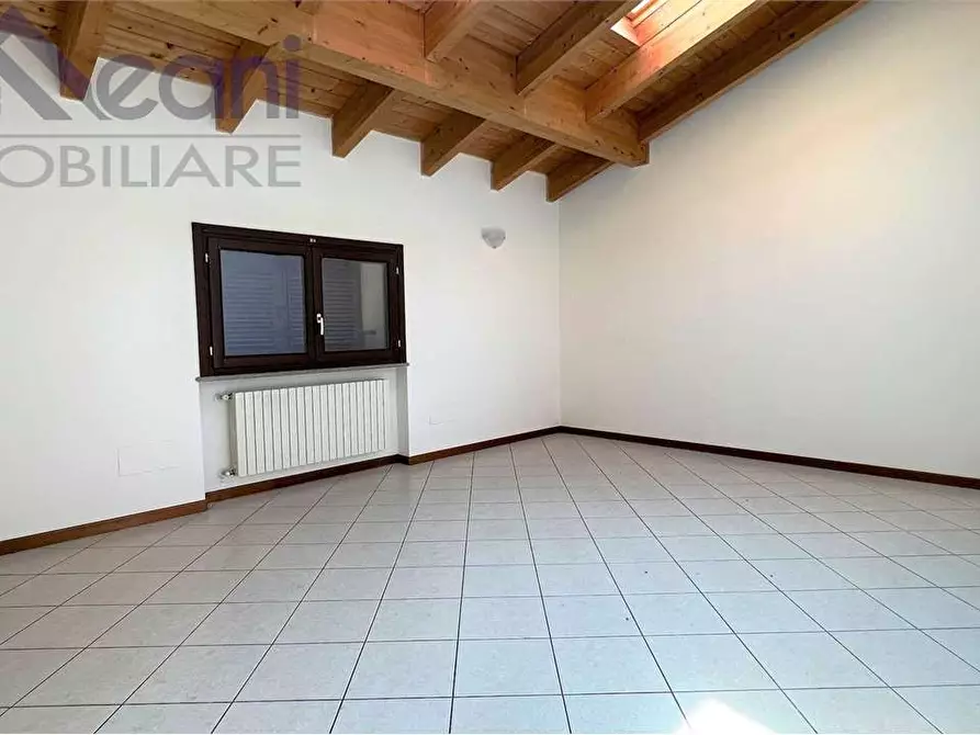 Immagine 1 di Appartamento in vendita  in Via Anna Frank a Landriano