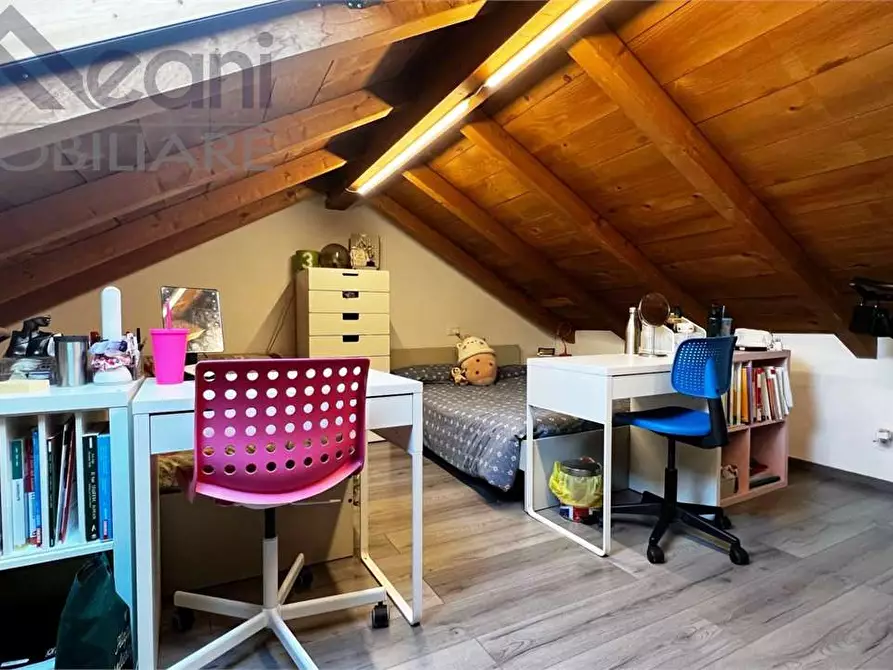 Immagine 21 di Appartamento in vendita  in Viale Carso 1 a Locate Di Triulzi