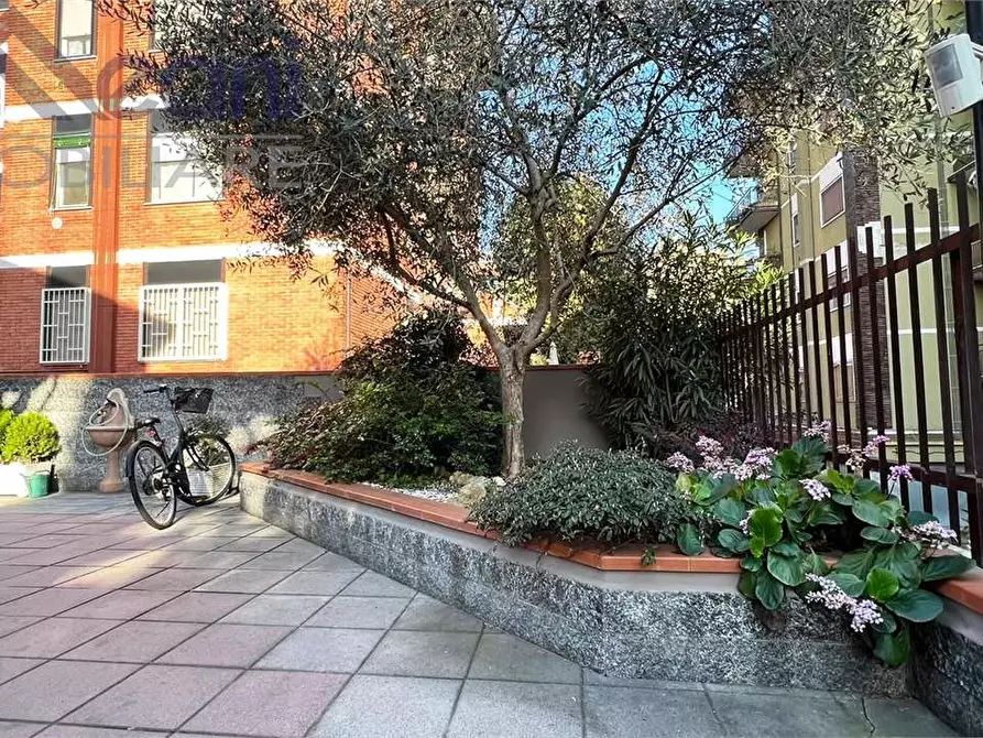 Immagine 6 di Villa in vendita  in Via Ripamonti a Milano