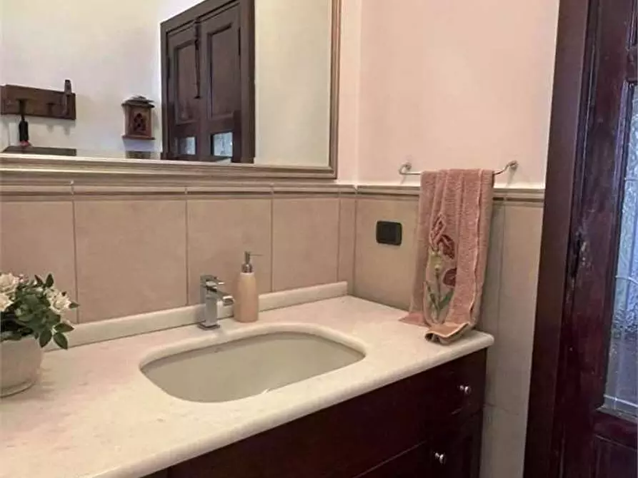 Immagine 20 di Villa in vendita  in Via Ripamonti a Milano