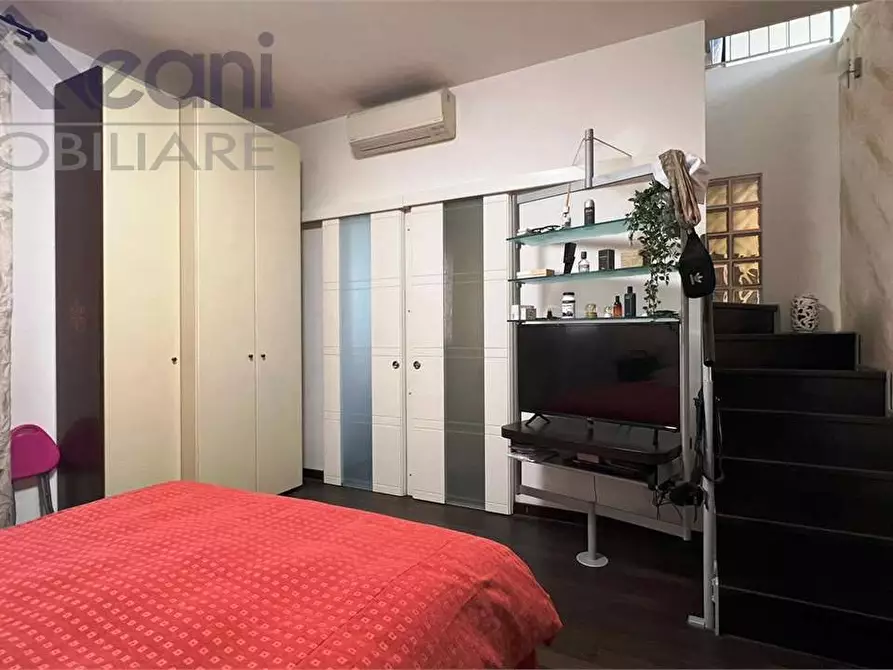 Immagine 25 di Villa in vendita  in Via Ripamonti a Milano