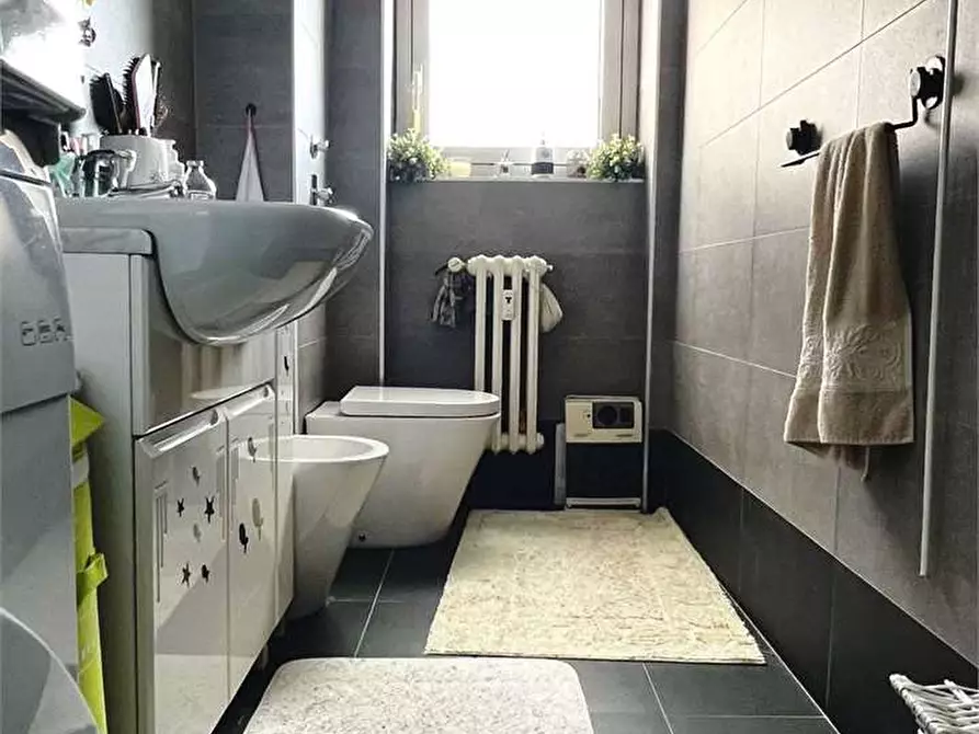 Immagine 20 di Appartamento in vendita  in Via Ciro Menotti 5 a Opera