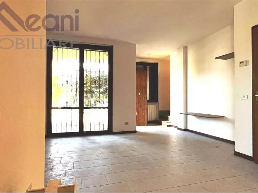 Immagine 10 di Casa bifamiliare in vendita  in Via  Pasolini a Siziano