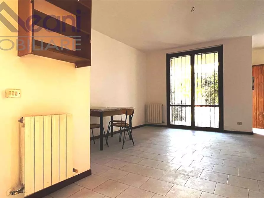 Immagine 11 di Casa bifamiliare in vendita  in Via  Pasolini a Siziano