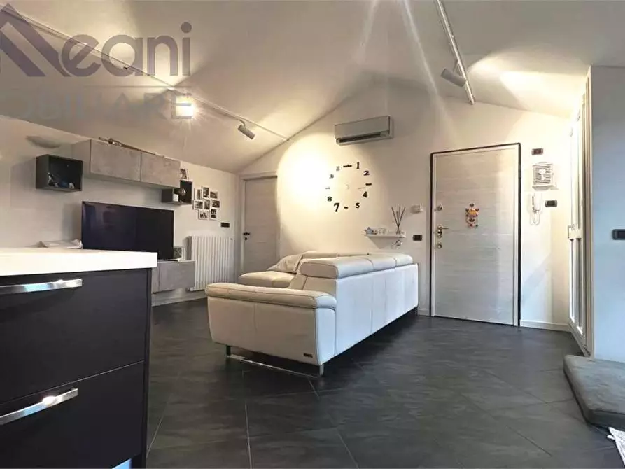 Immagine 8 di Appartamento in vendita  in Via Don Sturzo a Opera