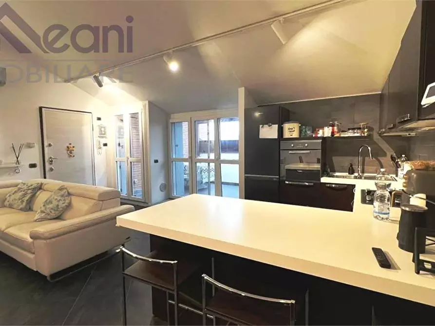 Immagine 4 di Appartamento in vendita  in Via Don Sturzo a Opera