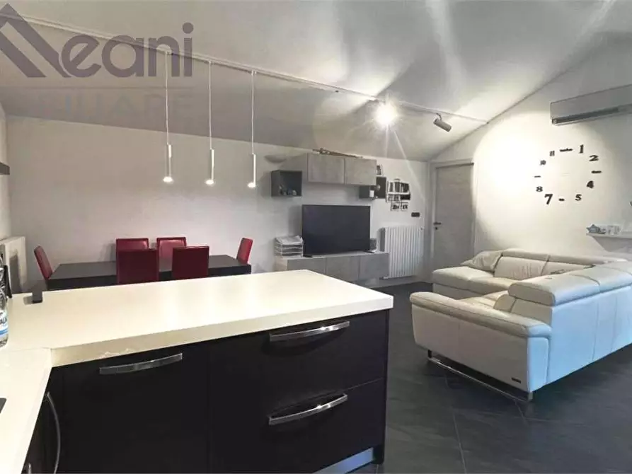 Immagine 7 di Appartamento in vendita  in Via Don Sturzo a Opera