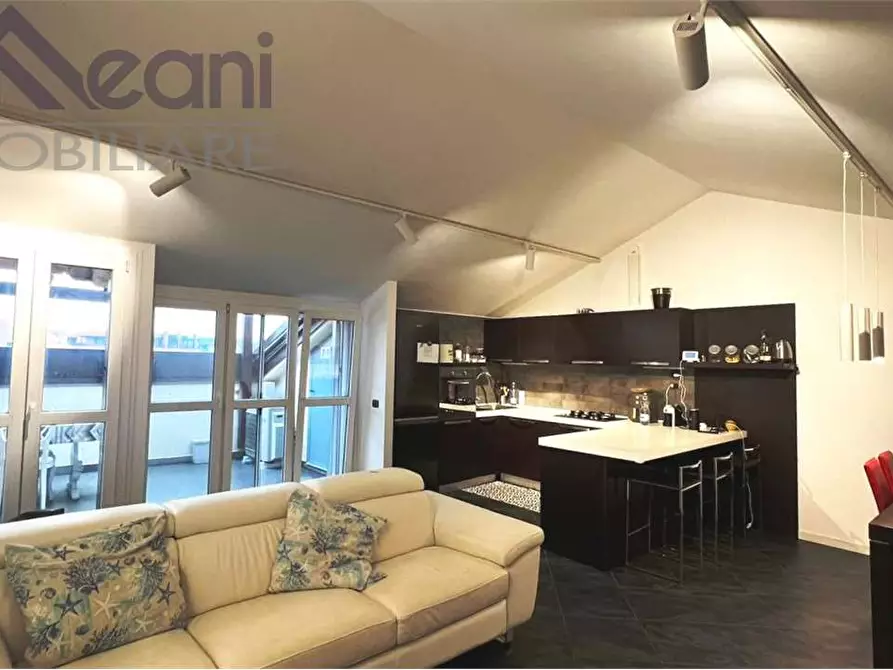 Immagine 13 di Appartamento in vendita  in Via Don Sturzo a Opera