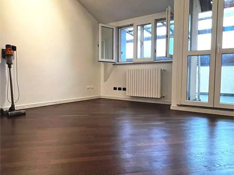 Immagine 23 di Appartamento in vendita  in Via Don Sturzo a Opera