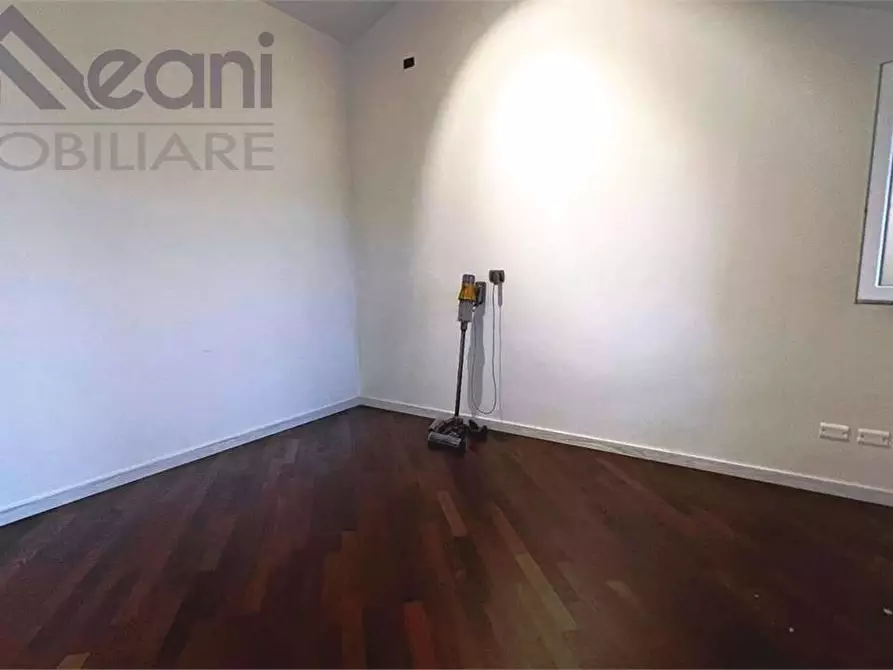 Immagine 25 di Appartamento in vendita  in Via Don Sturzo a Opera