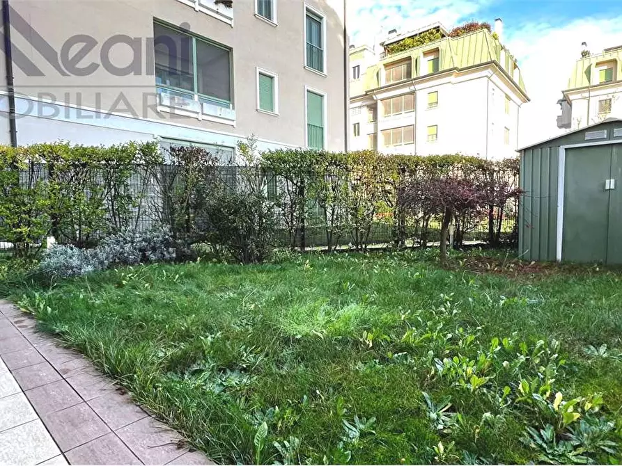 Immagine 22 di Appartamento in vendita  in via Brodolini a Pieve Emanuele