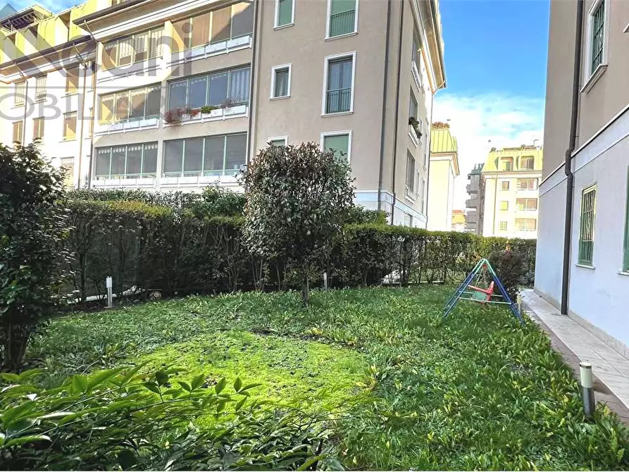 Immagine 24 di Appartamento in vendita  in via Brodolini a Pieve Emanuele