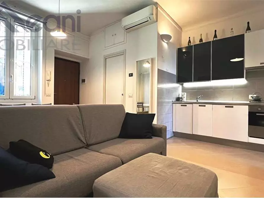 Immagine 2 di Appartamento in vendita  in via Riva di Trento 1 a Milano