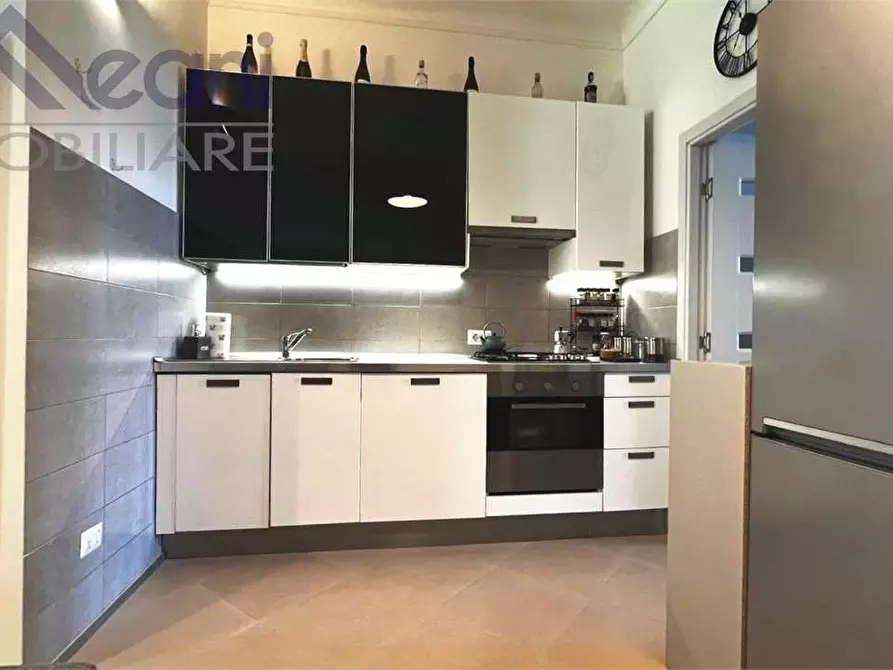 Immagine 10 di Appartamento in vendita  in via Riva di Trento 1 a Milano