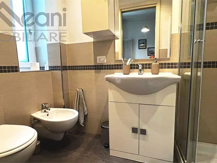 Immagine 15 di Appartamento in vendita  in via Riva di Trento 1 a Milano