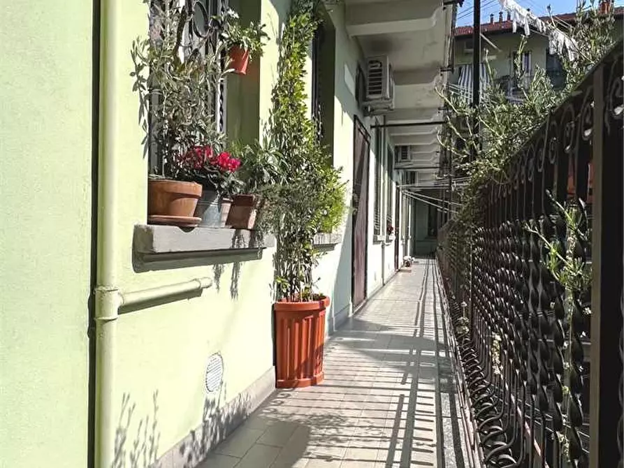 Immagine 19 di Appartamento in vendita  in via Riva di Trento 1 a Milano