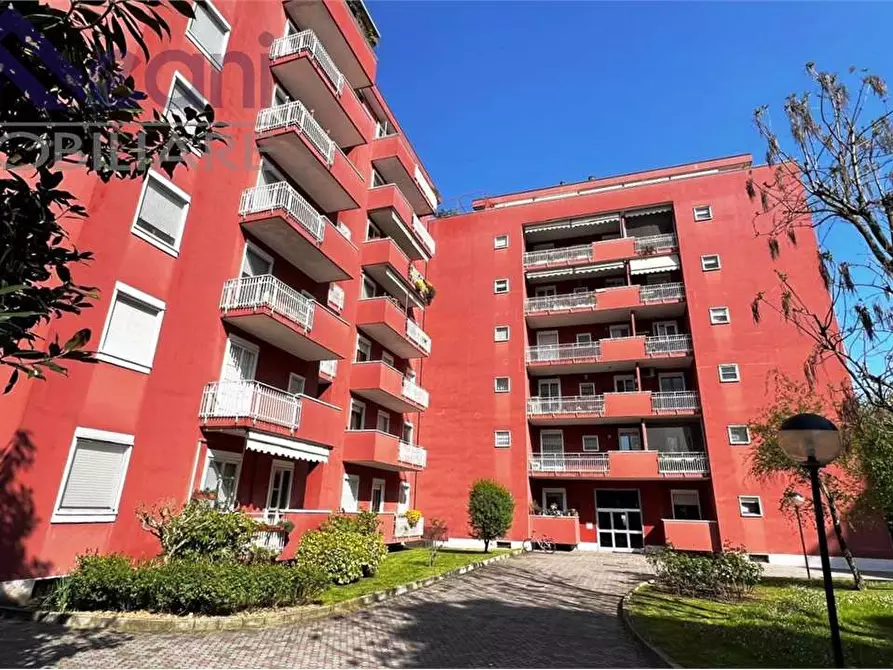 Immagine 30 di Trilocale in vendita  in Via Papa Giovanni XXIII a Opera