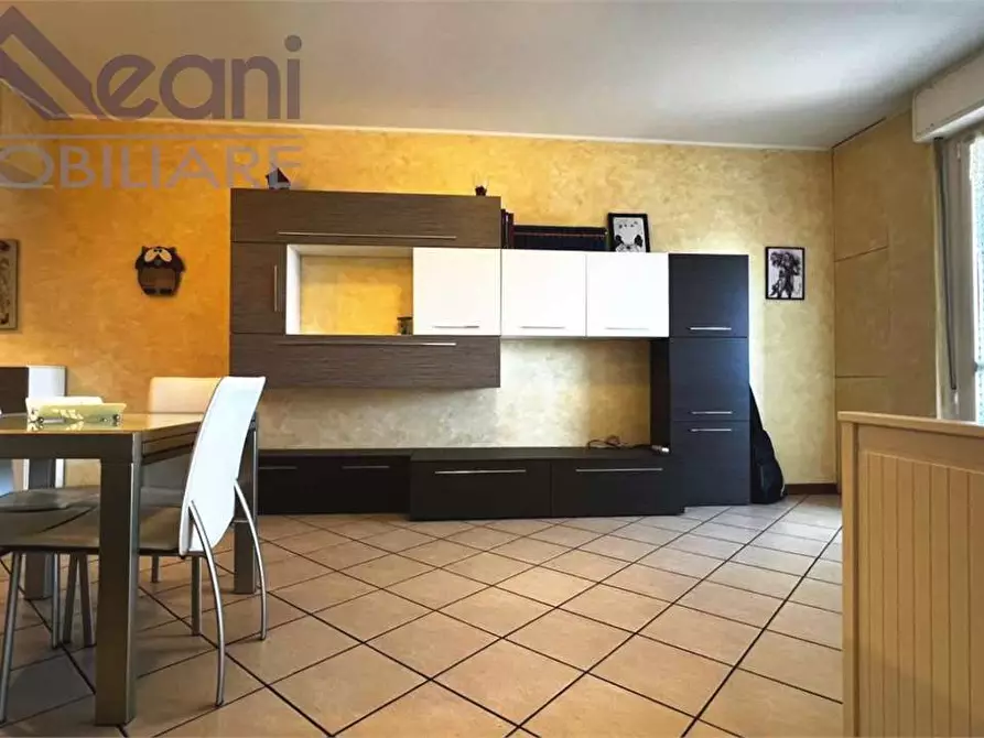 Immagine 7 di Appartamento in vendita  in Via Verdi a Locate Di Triulzi