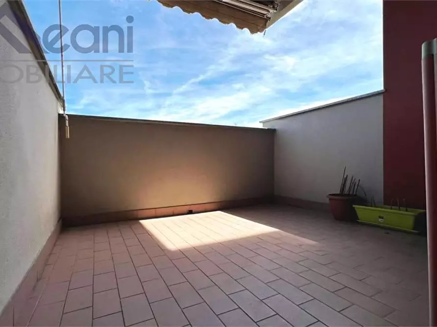 Immagine 12 di Appartamento in vendita  in Via Verdi a Locate Di Triulzi