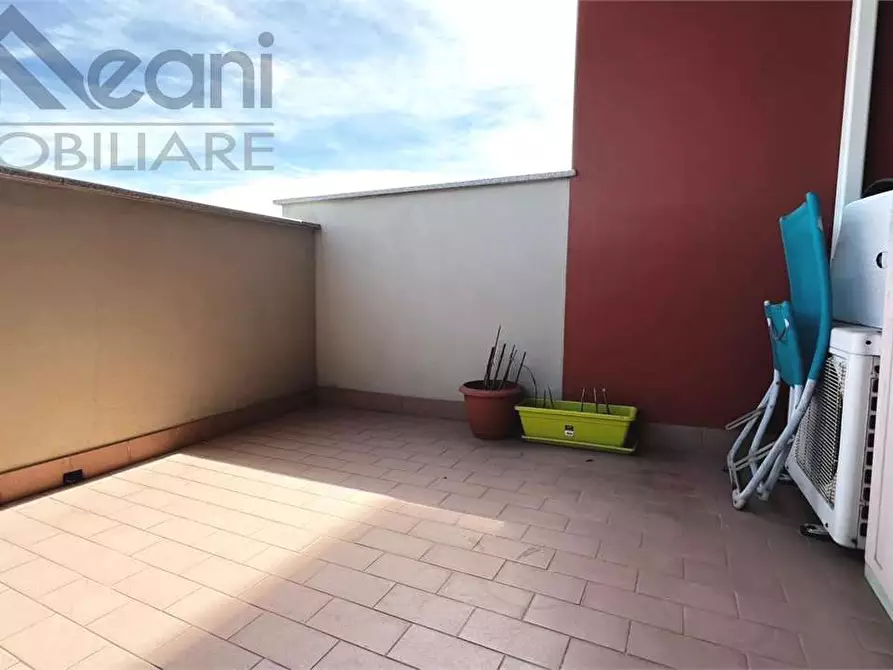 Immagine 13 di Appartamento in vendita  in Via Verdi a Locate Di Triulzi