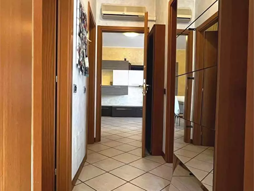 Immagine 18 di Appartamento in vendita  in Via Verdi a Locate Di Triulzi