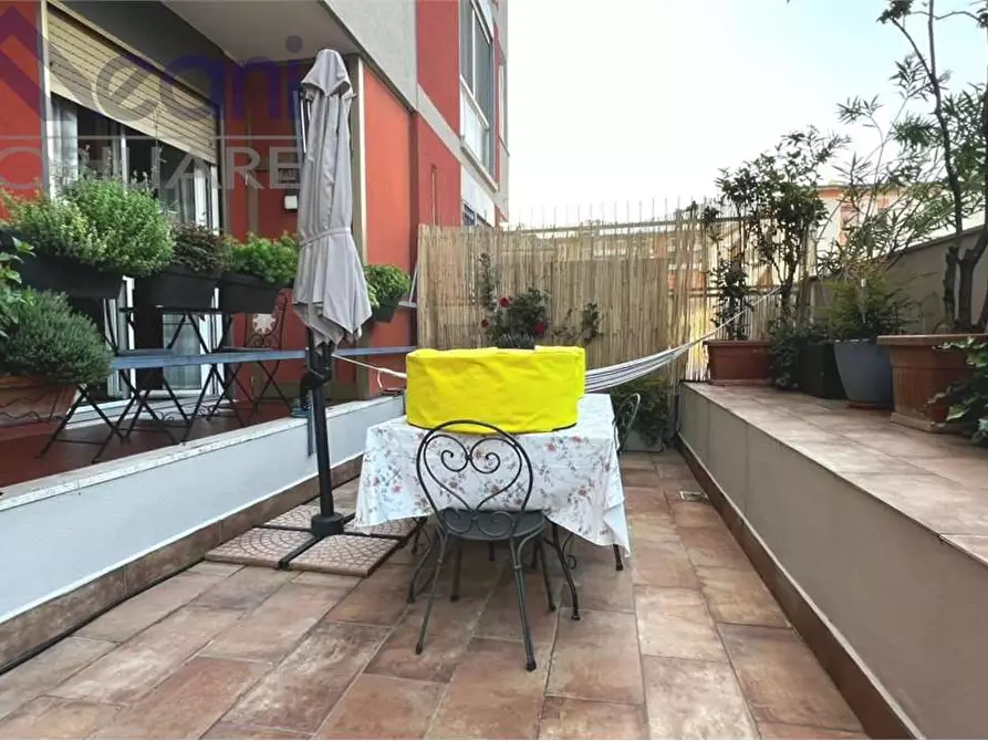 Immagine 10 di Appartamento in vendita  in Via Camporgnago a Milano