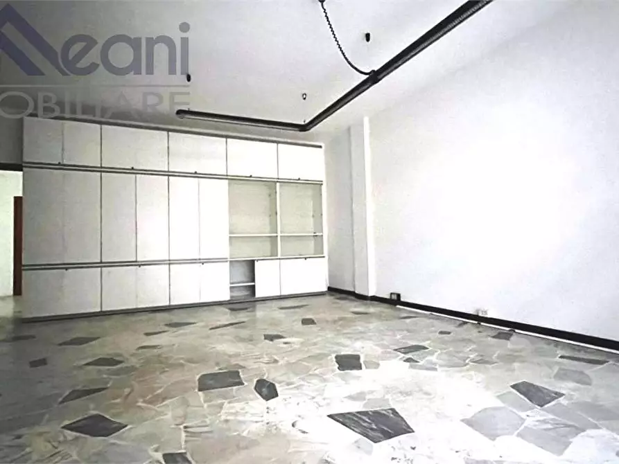 Immagine 5 di Ufficio in vendita  in VIA FIZZONASCO a Pieve Emanuele