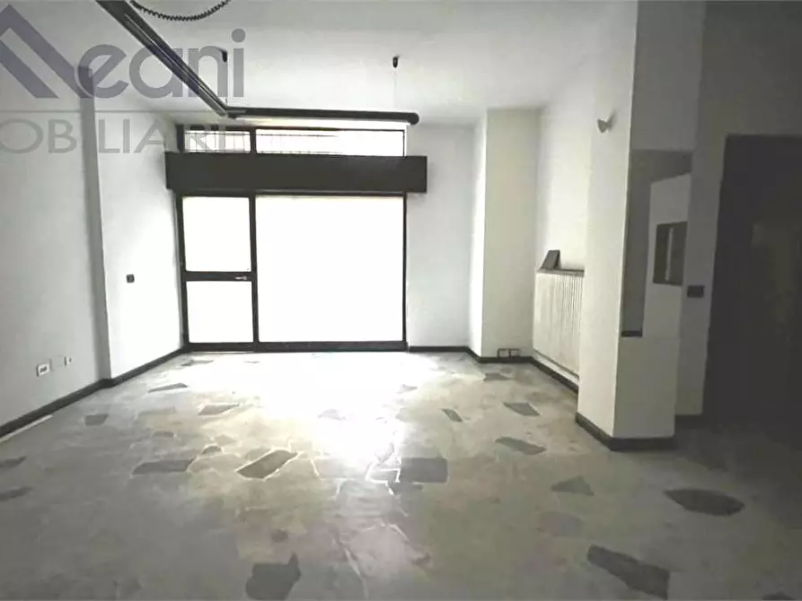 Immagine 8 di Ufficio in vendita  in VIA FIZZONASCO a Pieve Emanuele