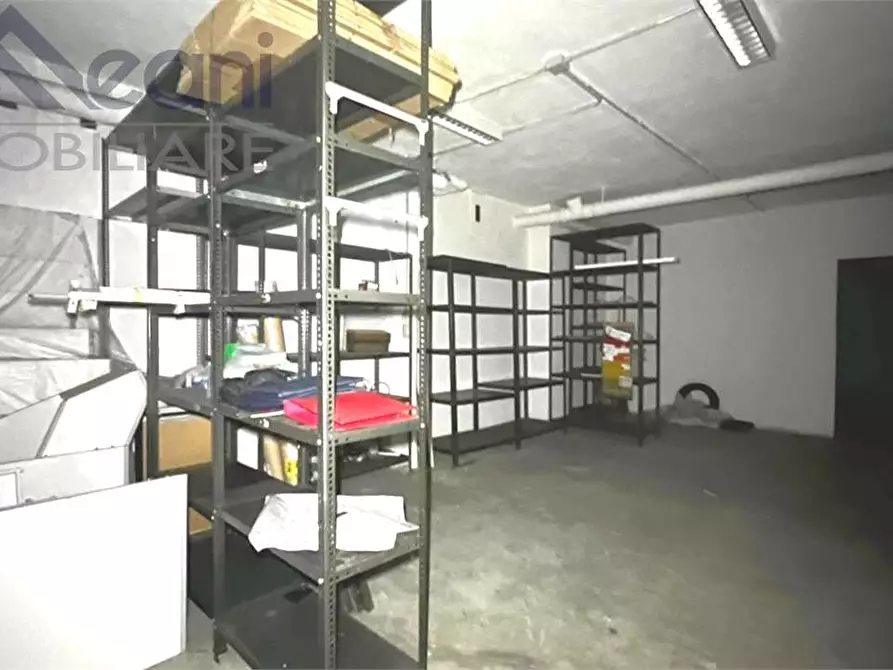 Immagine 24 di Negozio in vendita  in VIA FIZZONASCO a Pieve Emanuele