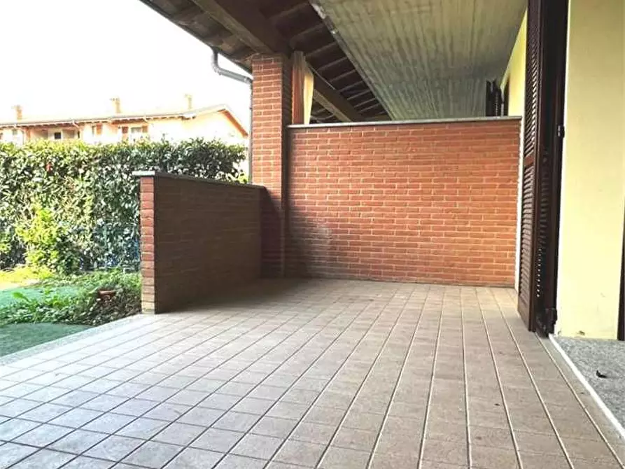 Immagine 24 di Appartamento in vendita  in Via Anna Frank a Landriano