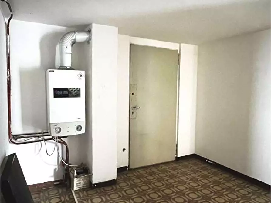 Immagine 7 di Magazzino in vendita  in VIA MATTEOTTI a Vidigulfo