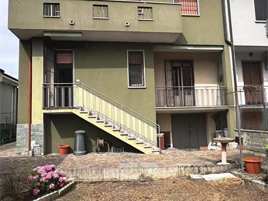 Immagine 24 di Appartamento in vendita  in Via Dante a Pieve Emanuele