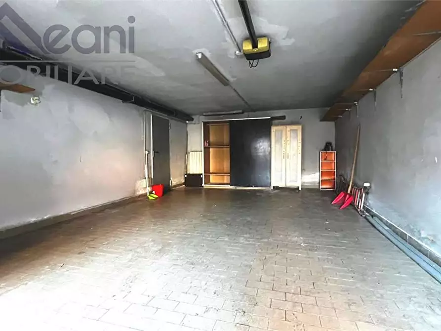 Immagine 37 di Villa in vendita  in Via Monte Grappa a Zeccone