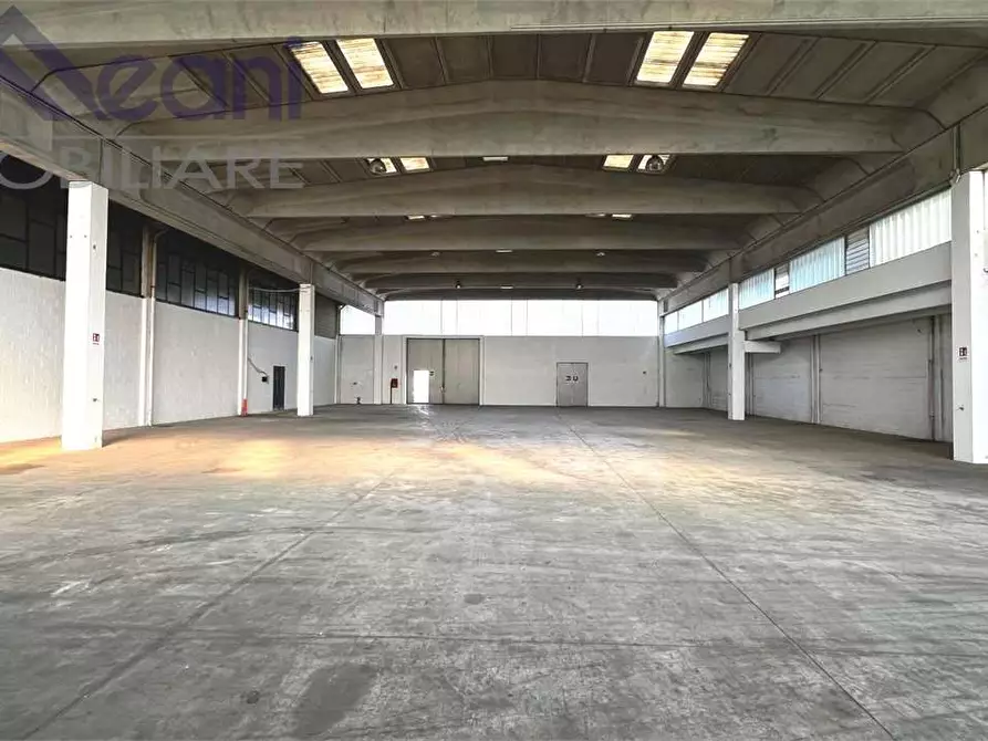 Immagine 11 di Capannone industriale in vendita  in VIA IV NOVEMBRE a Vidigulfo
