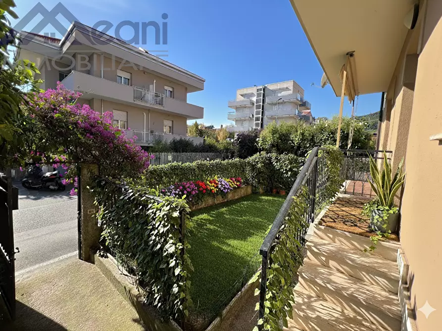 Immagine 3 di Appartamento in vendita  in VIA MOILAOSTRINI  a Pietra Ligure