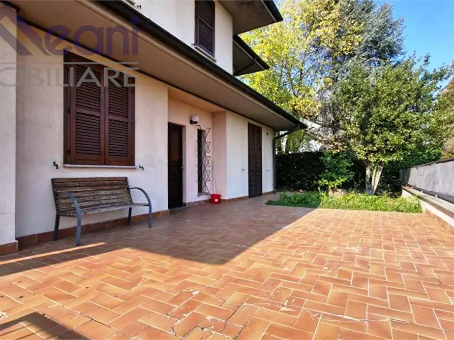 Immagine 5 di Villa in vendita  in Via Monte Grappa a Zeccone