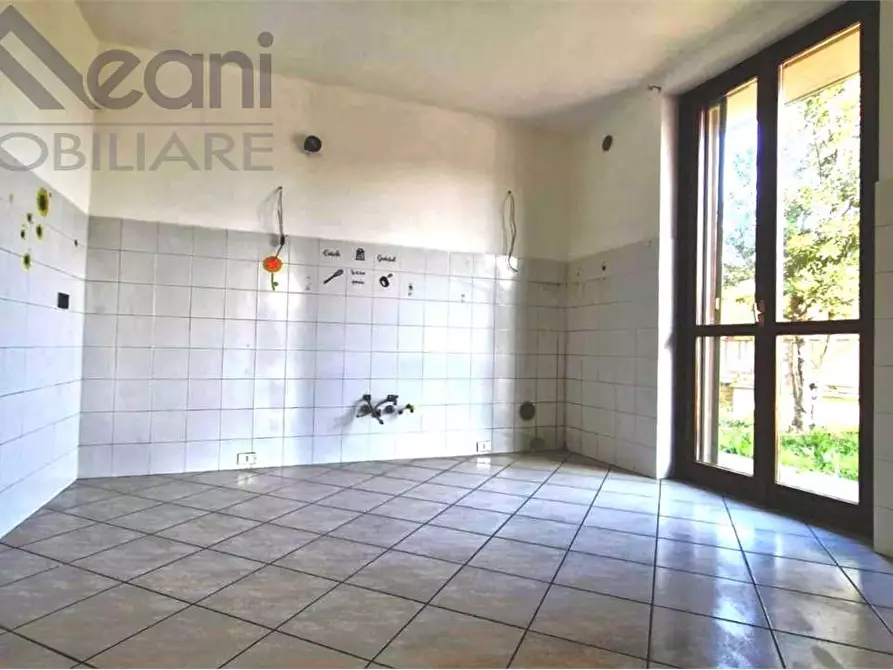 Immagine 12 di Villa in vendita  in Via Monte Grappa a Zeccone