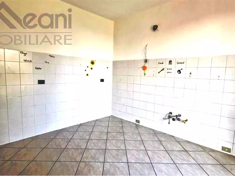 Immagine 13 di Villa in vendita  in Via Monte Grappa a Zeccone