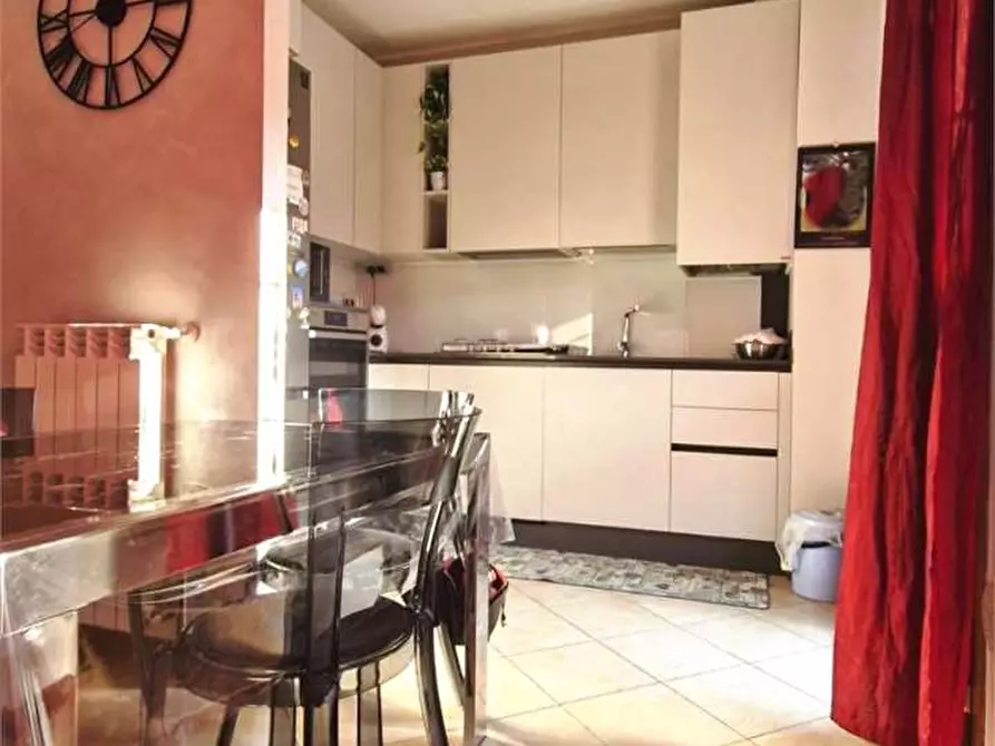 Immagine 9 di Appartamento in vendita  in Via Staffora a Opera