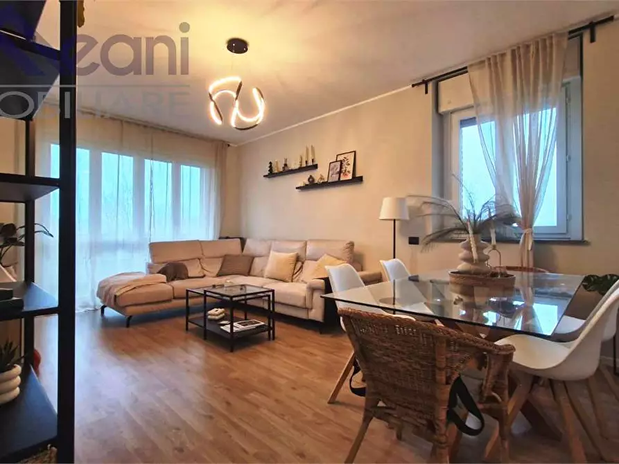 Immagine 4 di Appartamento in vendita  in Via MONETA a Opera