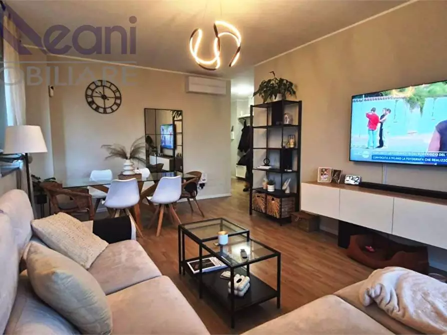 Immagine 6 di Appartamento in vendita  in Via MONETA a Opera