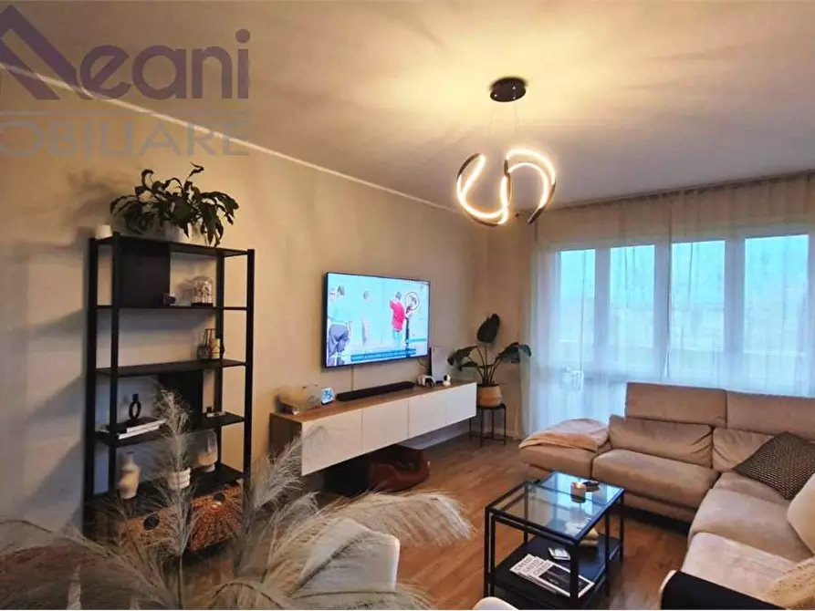 Immagine 8 di Appartamento in vendita  in VIA Quintosole a Milano