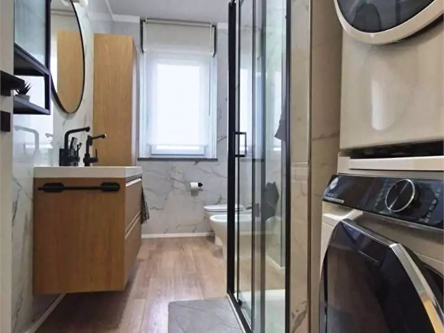 Immagine 28 di Appartamento in vendita  in VIA Quintosole a Milano