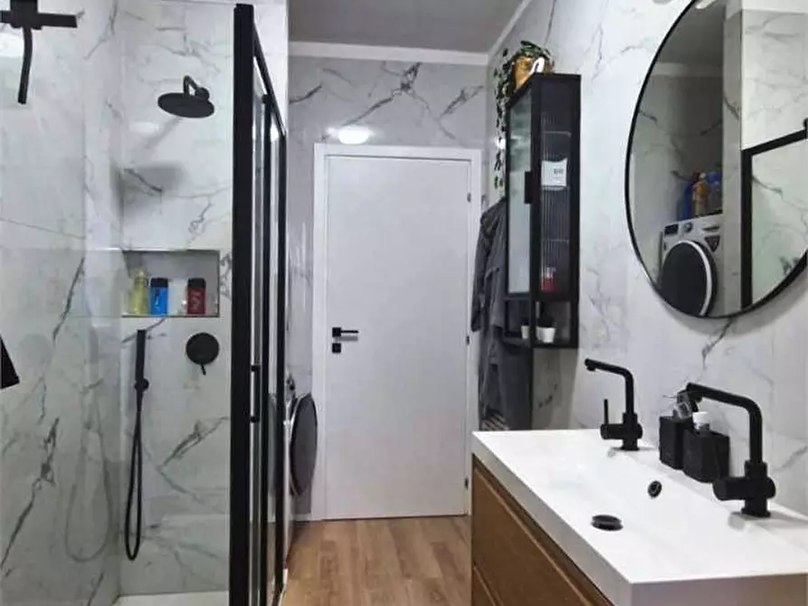 Immagine 30 di Appartamento in vendita  in VIA Quintosole a Milano