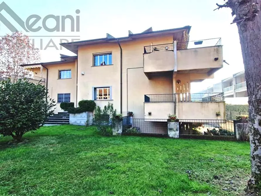 Immagine 1 di Appartamento in vendita  in VIA CIRCONVALLAZIONE a Siziano