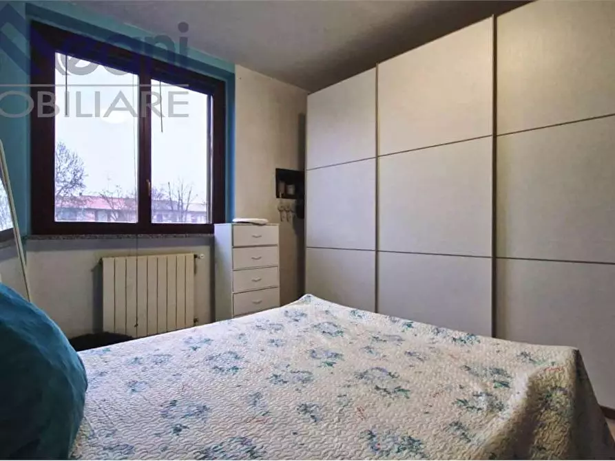 Immagine 10 di Appartamento in vendita  in Via Benedetto Secondi a Locate Di Triulzi