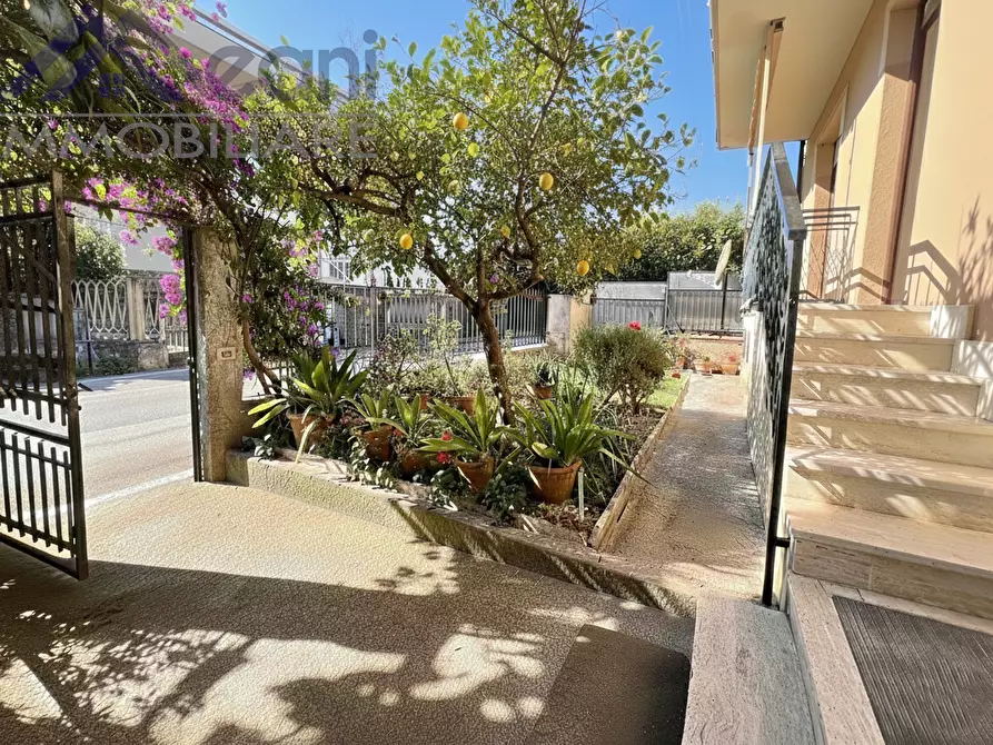 Immagine 25 di Appartamento in vendita  in VIA MOILASTRINI  a Pietra Ligure