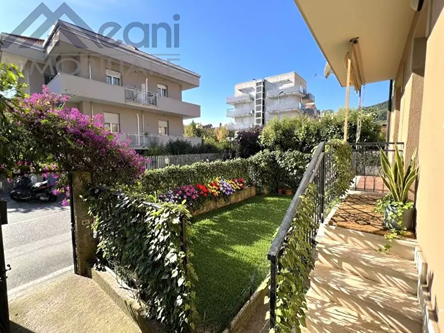 Immagine 4 di Appartamento in vendita  in VIA MOILAOSTRINI  a Pietra Ligure
